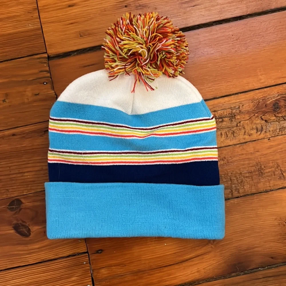 Winter hat - Picture 2 of 2